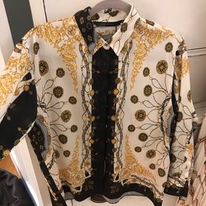 NWT Zara Chain Print silk top